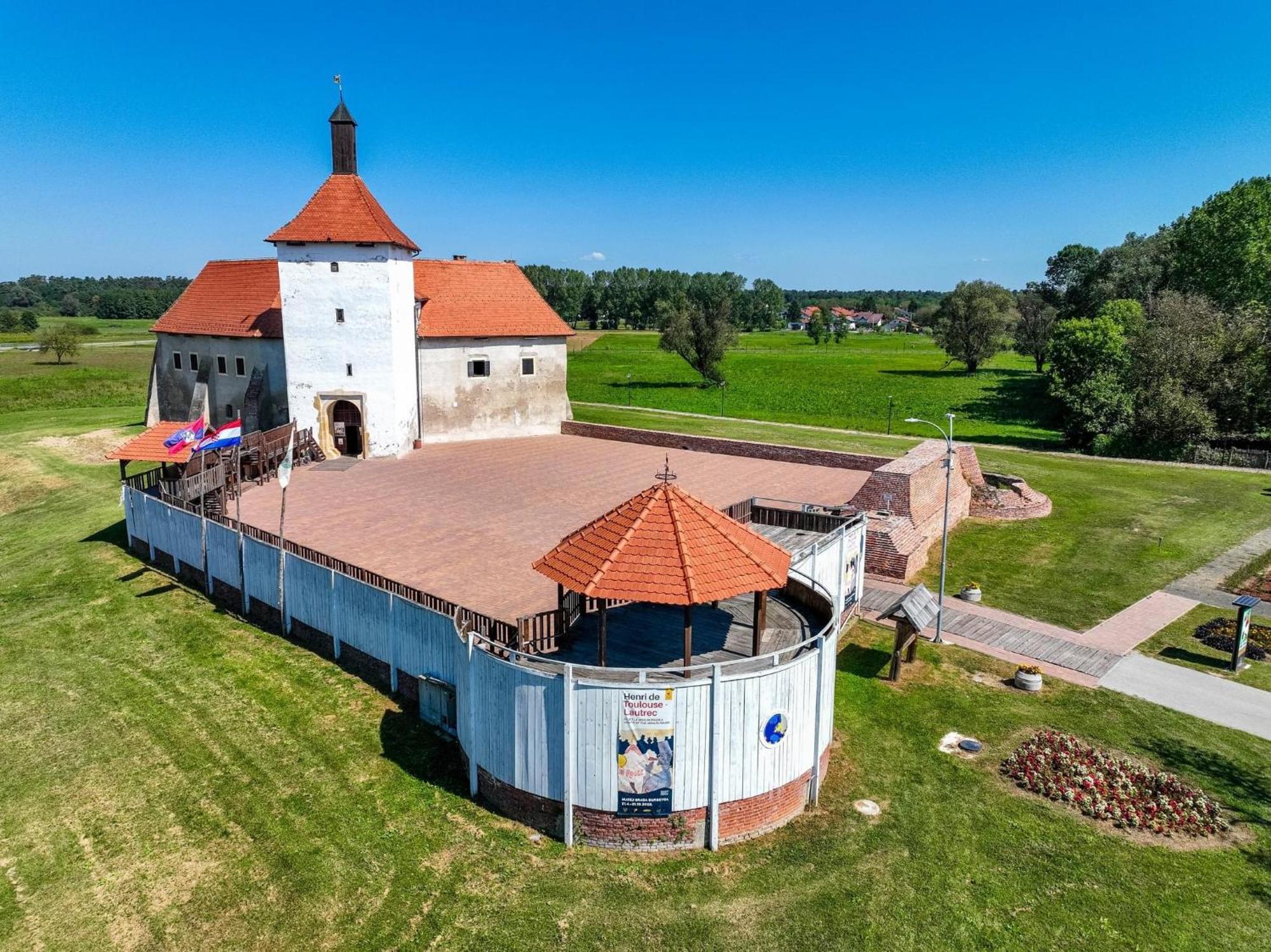 Apartment Nebo Ðurđevac Bagian luar foto