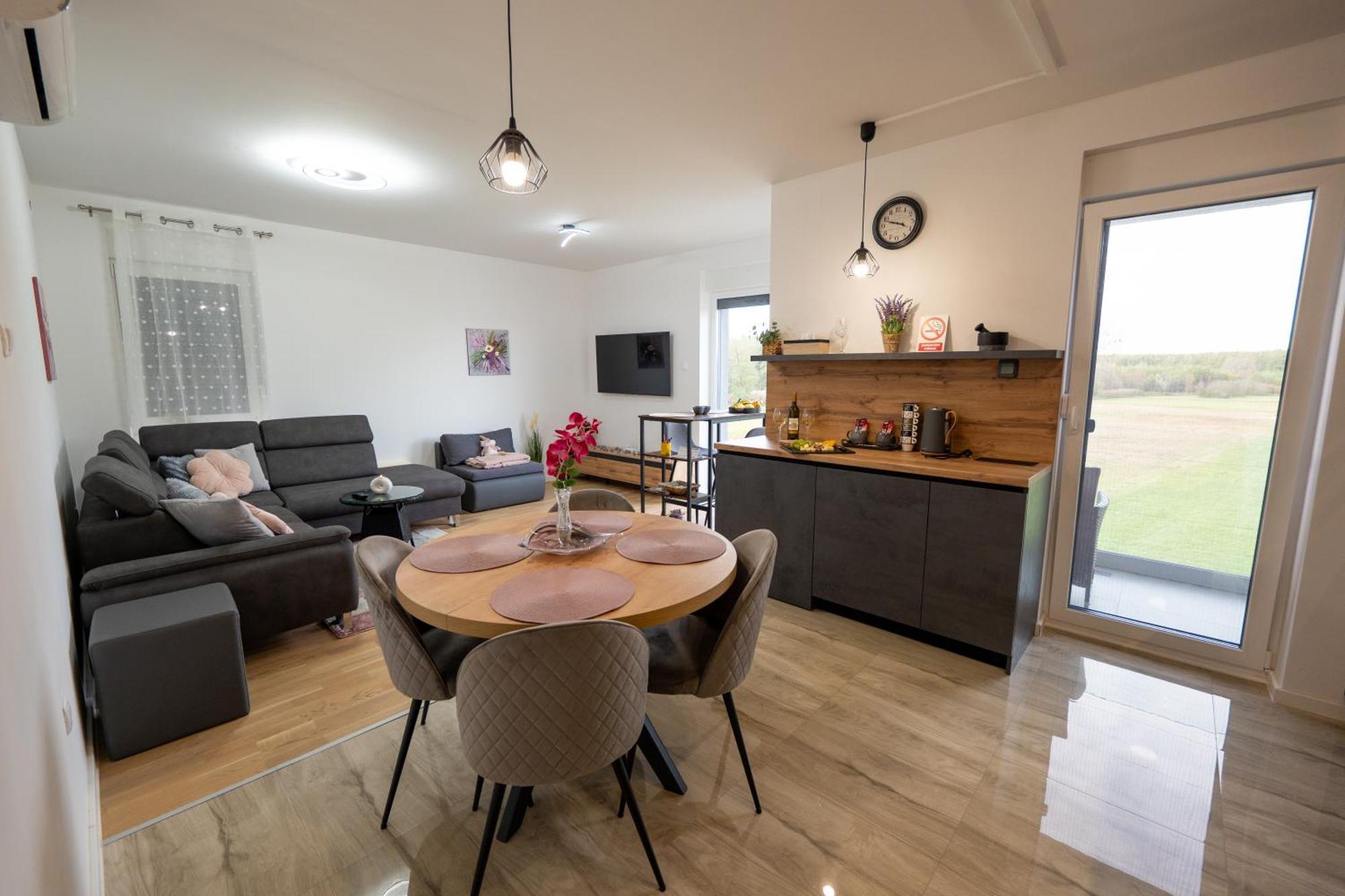 Apartment Nebo Ðurđevac Bagian luar foto