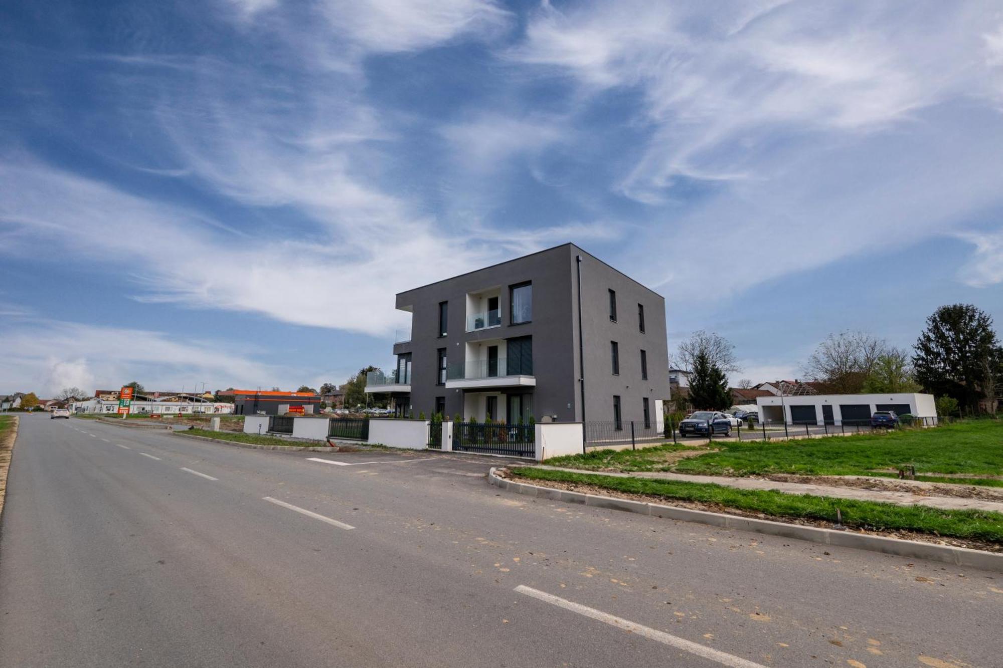 Apartment Nebo Ðurđevac Bagian luar foto