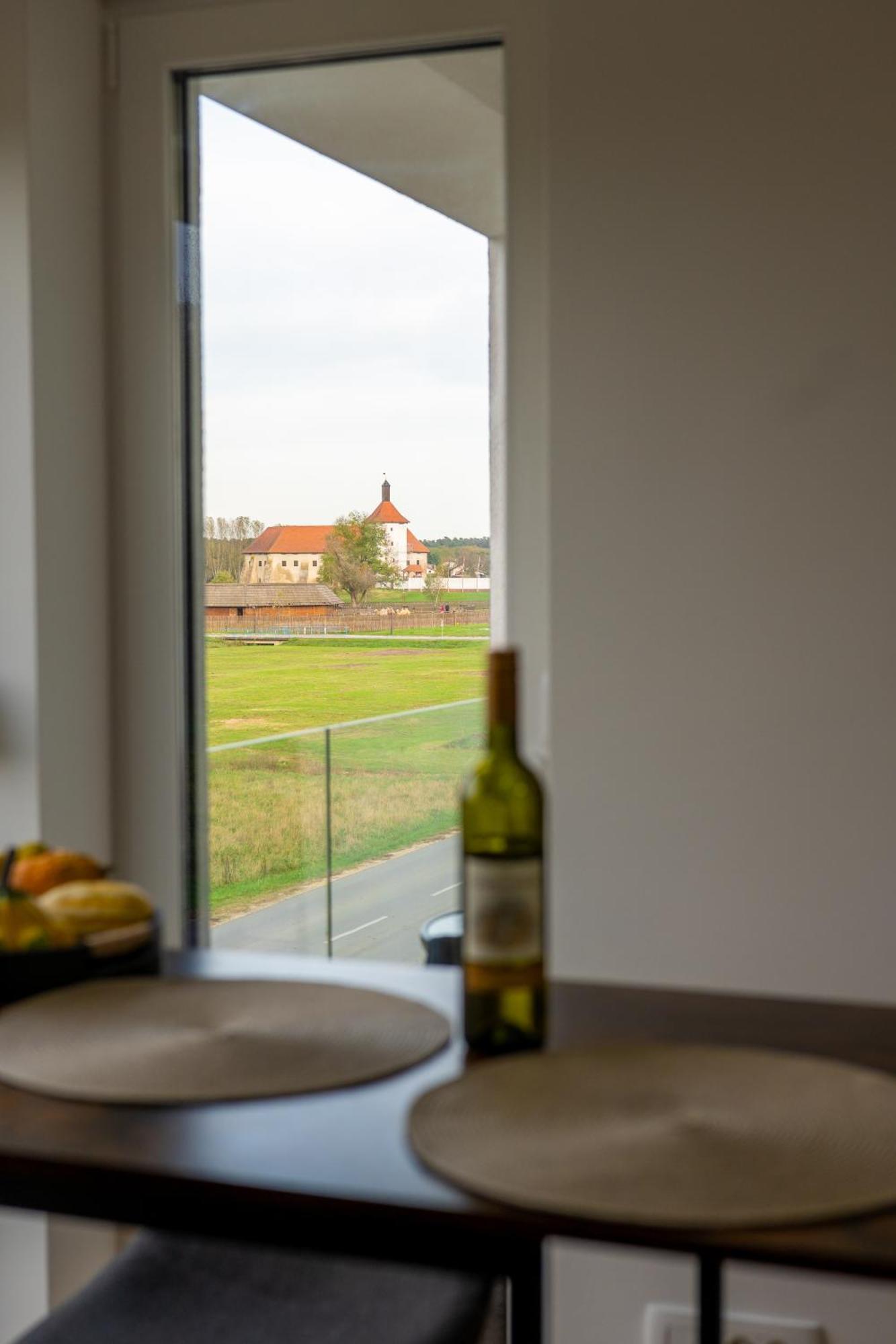 Apartment Nebo Ðurđevac Bagian luar foto